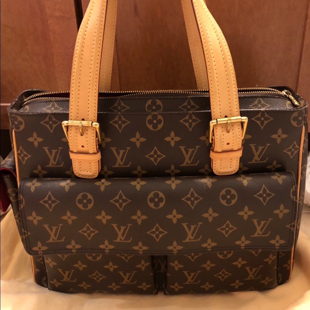 ✨SOLD✨ Louis Vuitton Bag
